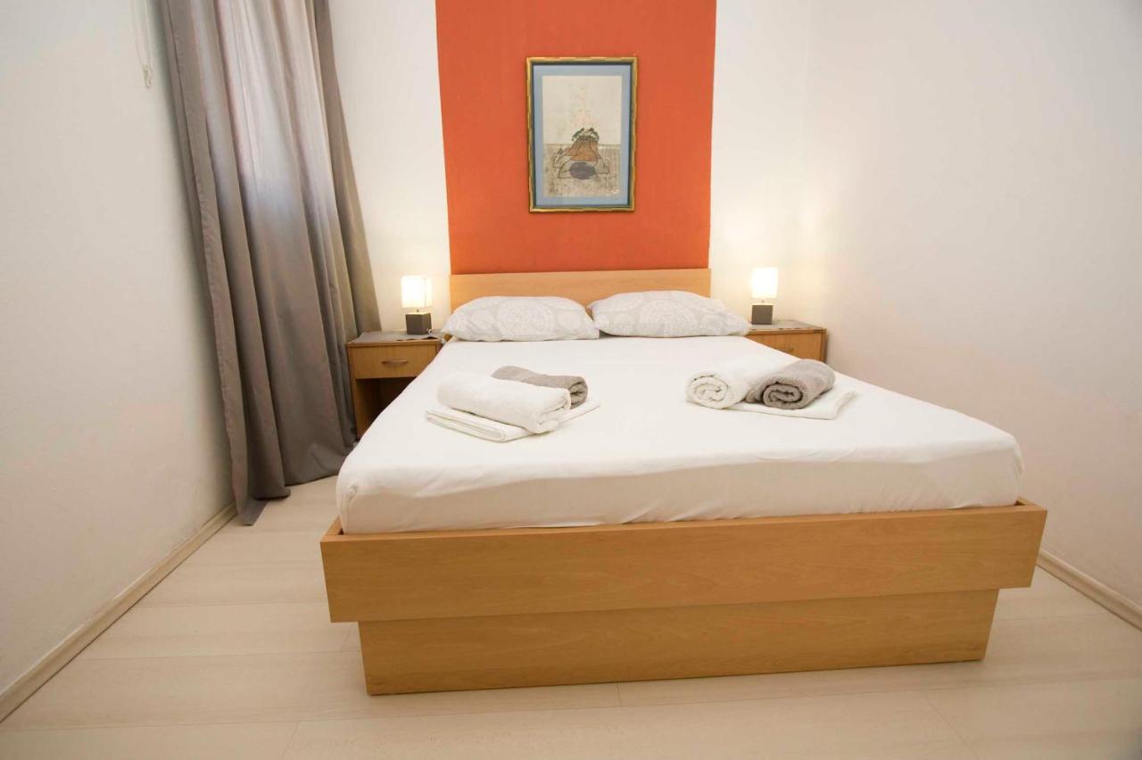 Apartman Mia I Toni มาคาร์สกา ภายนอก รูปภาพ